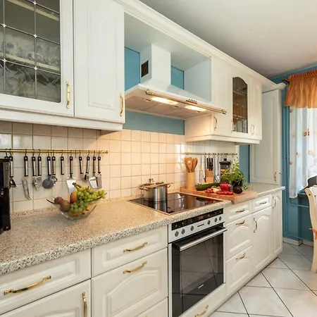Vakantiehuis Exklusives Untern Reetdach Sellin (Rugen)